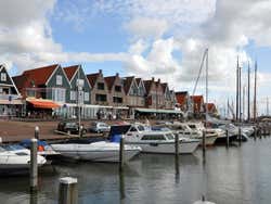 Volendam Port