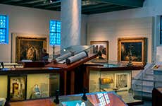 Amsterdam Travel Guide